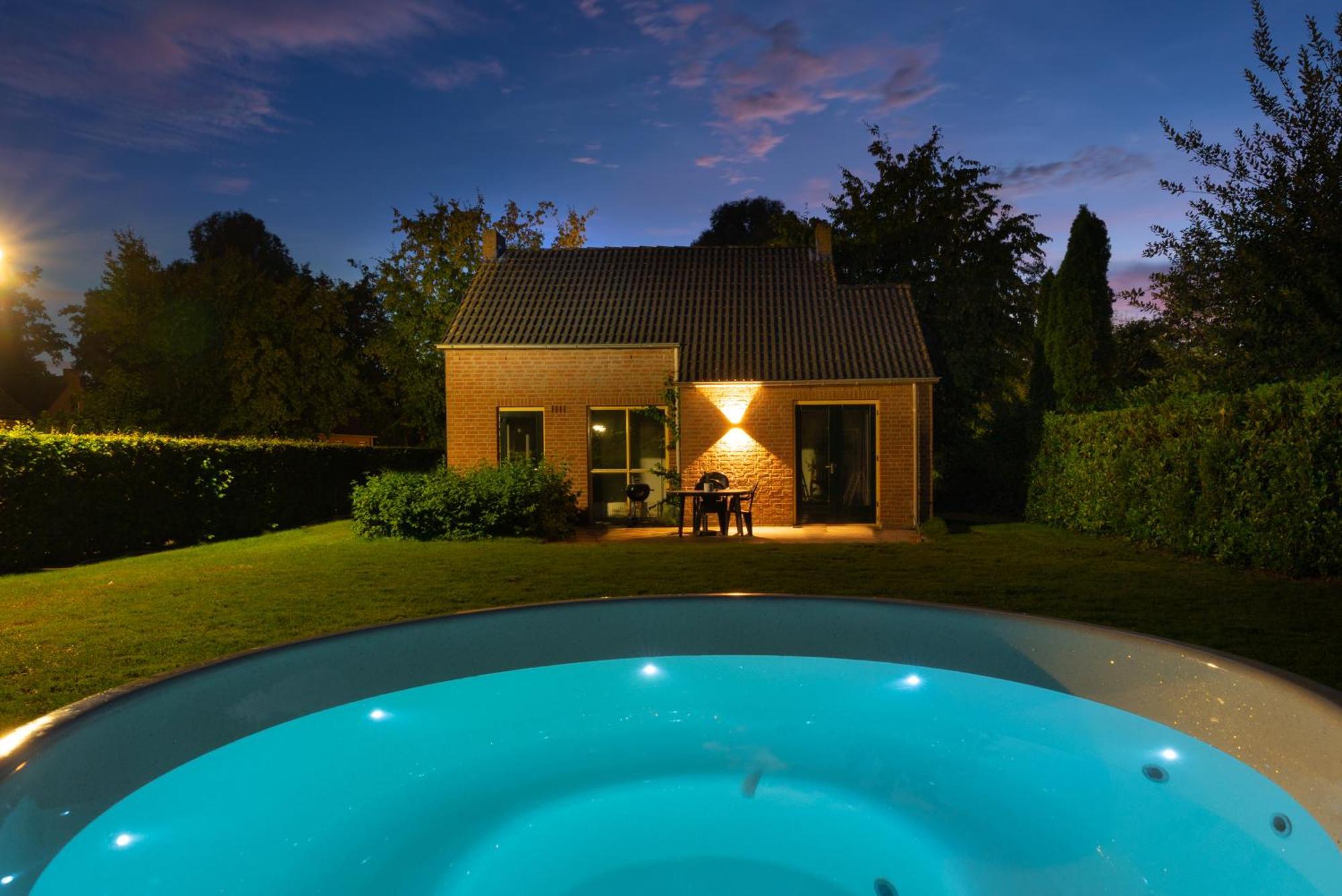 6P Vrijstaand Huis Met Royale Tuin En Hottub Ewijk Экстерьер фото