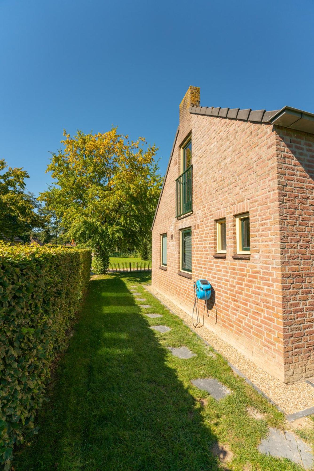 6P Vrijstaand Huis Met Royale Tuin En Hottub Ewijk Экстерьер фото